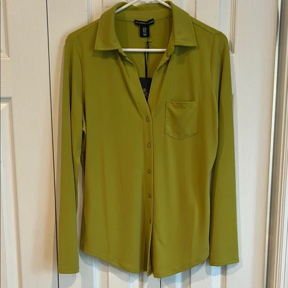 Green Long Sleeve Button Down Shirt - Picture 1 of 3
